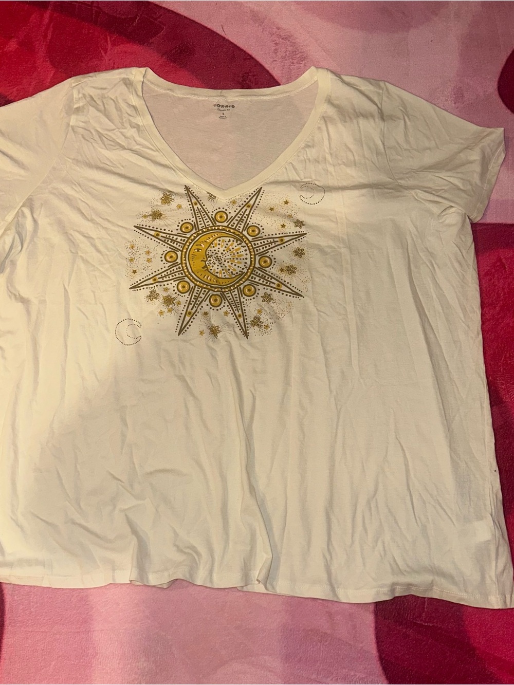 torrid• 6X classic cotton v-neck tee - Picture 3 of 5